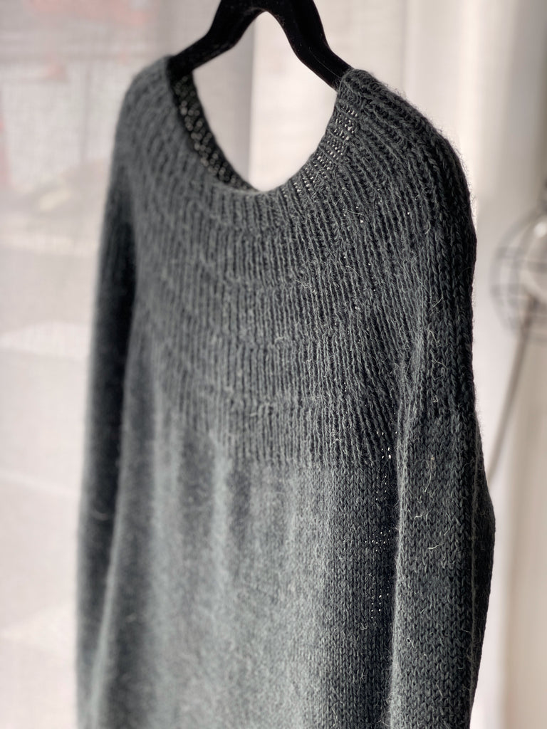 a Merino Linen hand knit sweater