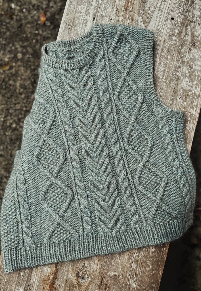 Emery Vest Kit - Prosper Yarn